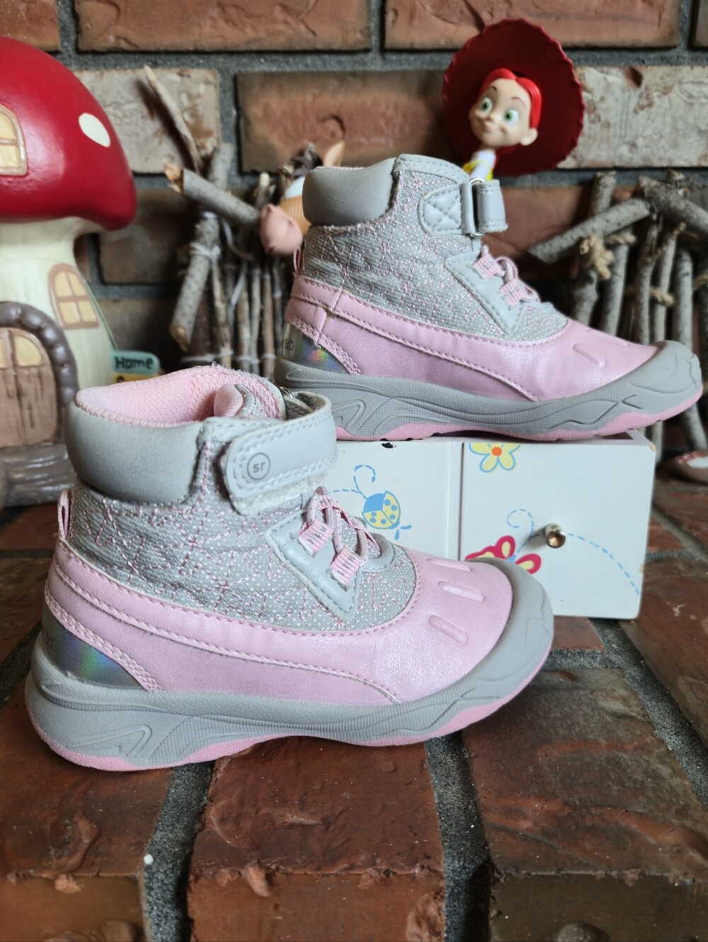 Stride Rite 360 Nebraska 2.0 girls' boots